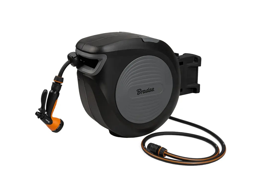 Bradas Black Line Schwarzer Wandschlauchbox – 20 Meter