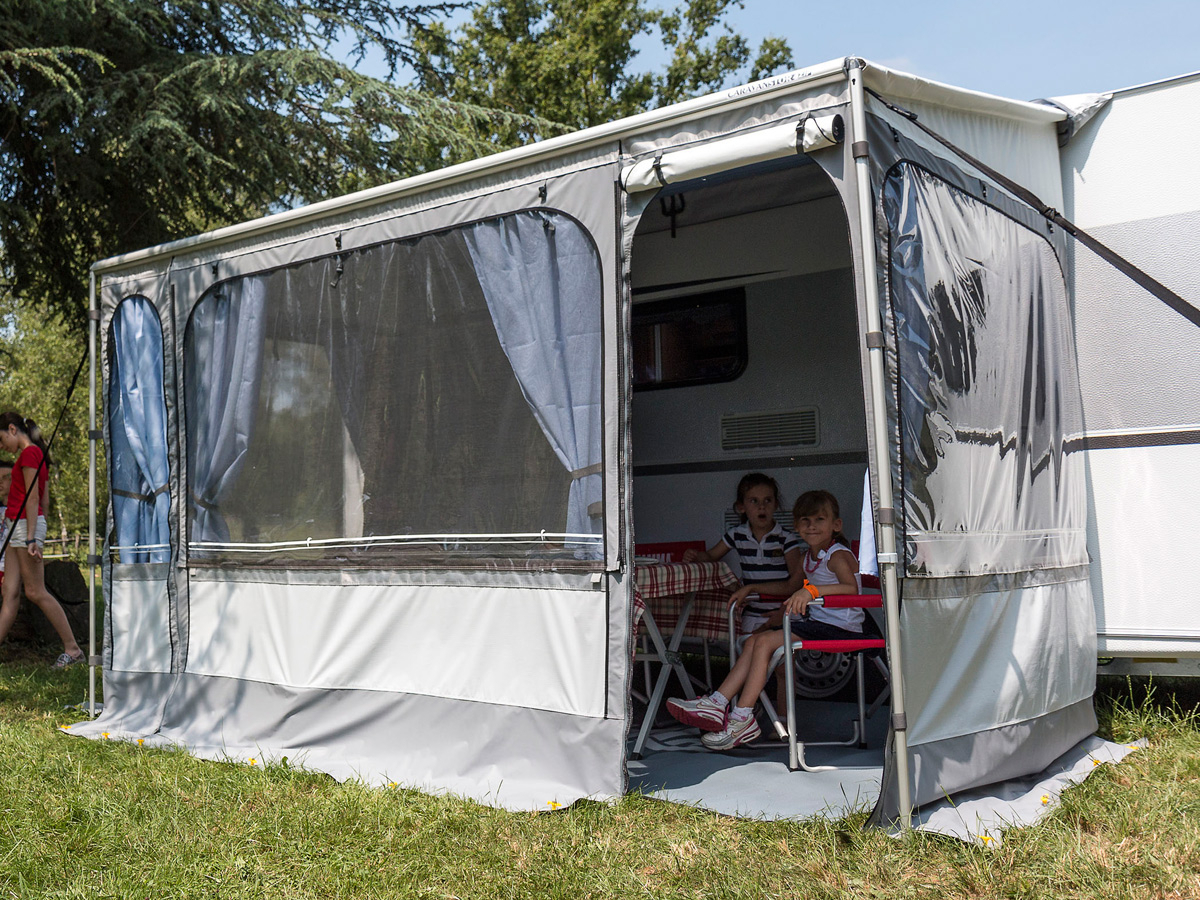 Fiamma Caravanstore Zip XL 550 Royal Blue Sackmarkise mit Vorzelt